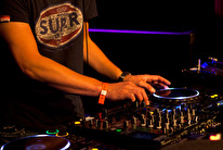 SFX, Simon Cowell en T-Mobile komen met 'Ultimate DJ' TV Show