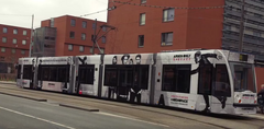 Armin van Buuren bestuurt eenmalig de 'Embrace tram'