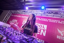 137 vrouwelijke DJ'S verbreken wereldrecord langste female DJ-marathon