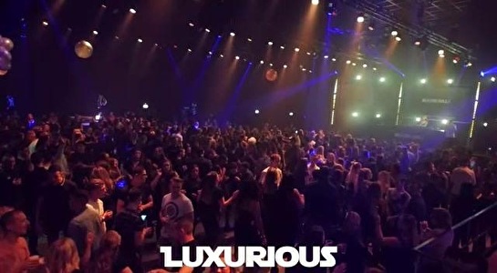 Luxurious XXL