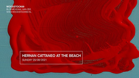 Hernan Cattaneo at the Beach